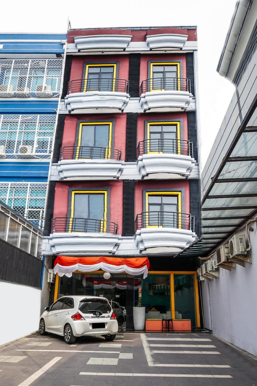 Oyo 119 Belvena Hotel